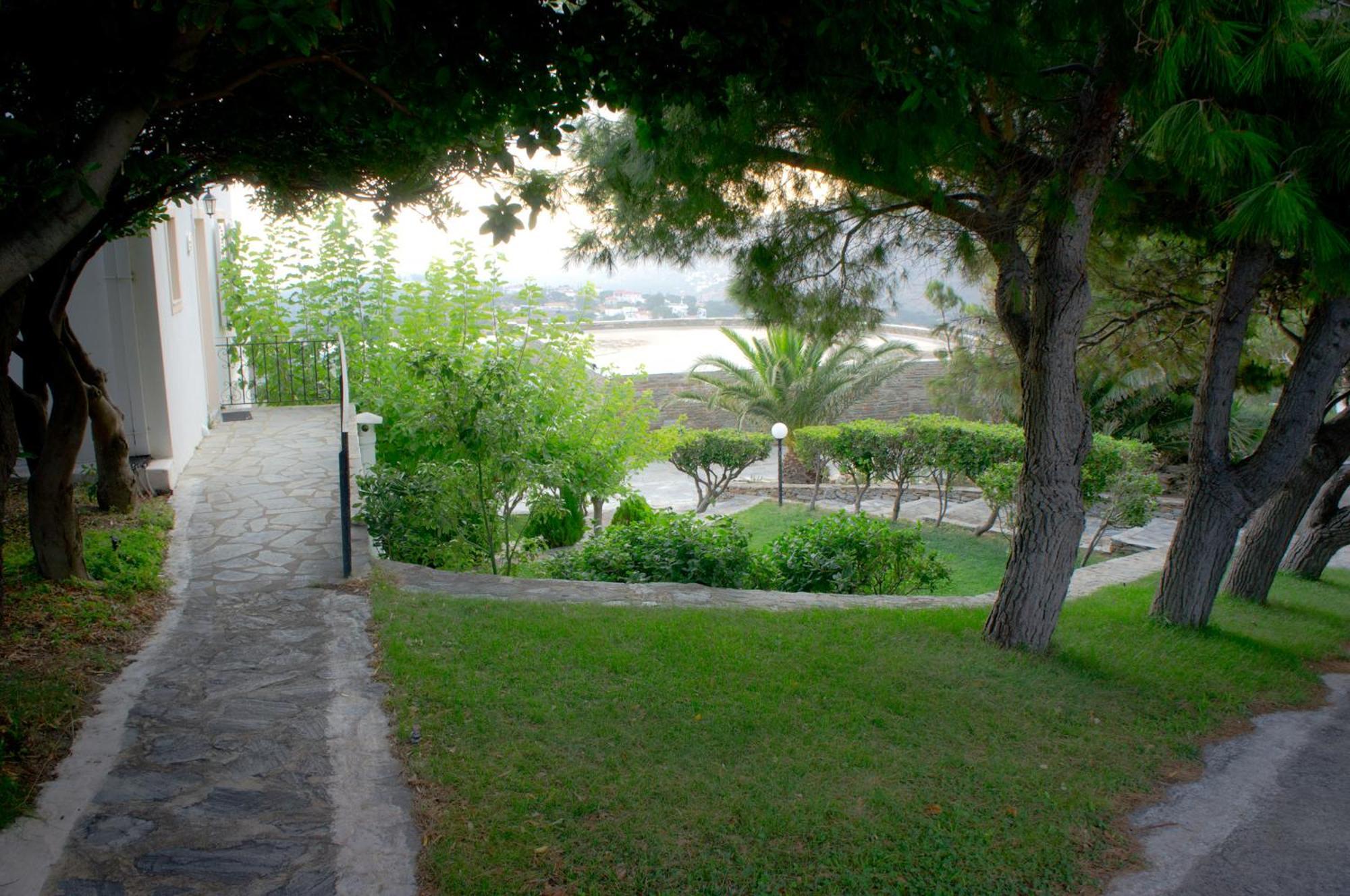 Aiolos Hotel Ménites Exterior foto